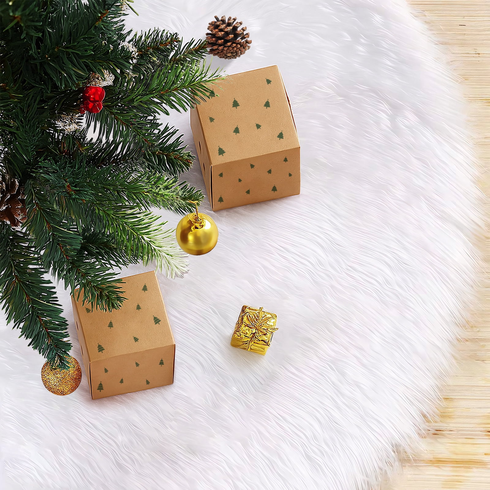 DAKIMOE White Faux Fur Christmas Tree Skirt, 36 Inches, Plush Skirt ...