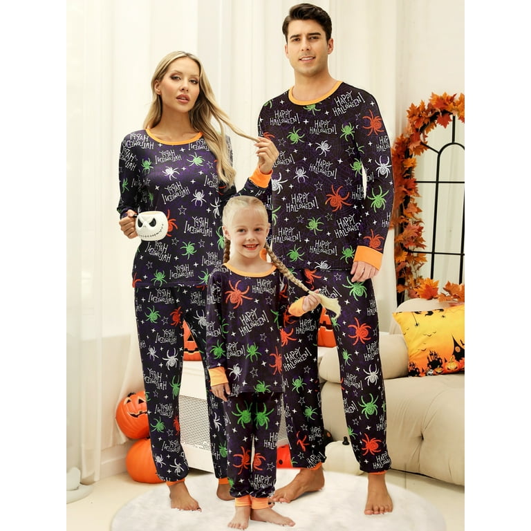 DAKIMOE Halloween Pajamas Family Matching Set Holiday Print Long
