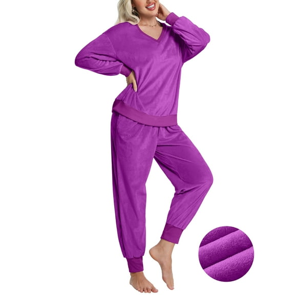 DAKIMOE Womens Pajamas Sets Velvet Long Sleeve Pjs Soft Lounge Set 2 Piece Velour Loungewear with Pockets Nightwear Sleepwear for Women S-XXL