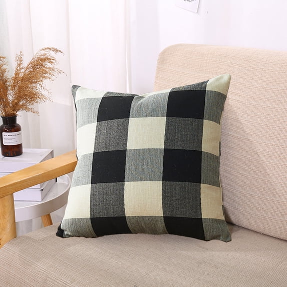 DAMAI Buffalo Check Plaid Throw Pillow Covers Farmhouse Decorative Square Pillowcase Classic Decor Retro Boho Covers for Sofa Bedroom Car 18 x 18 Inch, Black and White