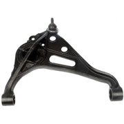 DAMAIJOY 1pc Control Arm Front Passenger Right Lower Side with Ball Joint Iron for Chevy for Tracker 1999-2004,for Suzuki for Grand Vitara 1999-2005 for Vitara 1999-2004 for XL-7 2002-2006