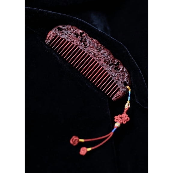 DAOZEN Artisan-Crafted Premium Small-Leaf Red Sandalwood 'Passionflower' Fine Tooth Hair Comb, Spa Scalp Massager & Anti-Static Detangler