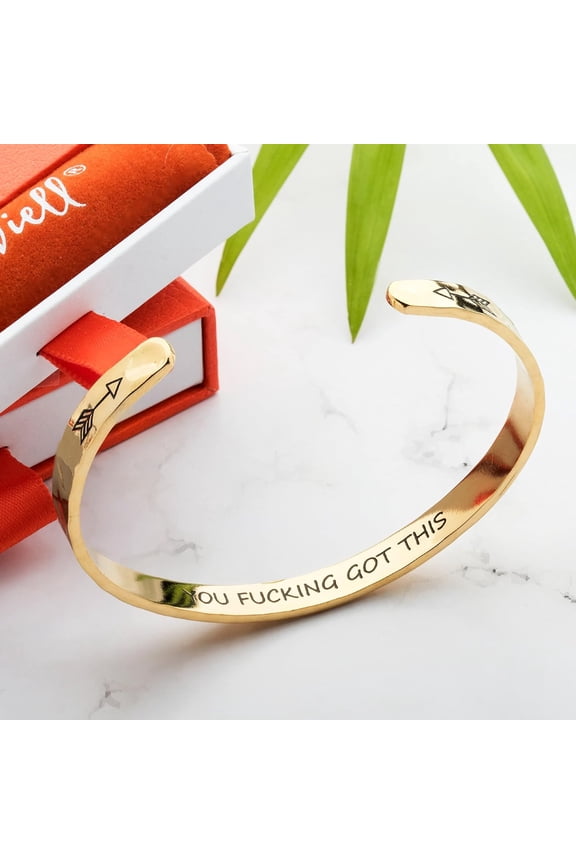 -Bracelets for Women, Personalized Gifts for Her, Mom, Best Friend, Inspirational Friendship Cuff for Teen Girls, Engraved, Birthday Gift Jewelry
