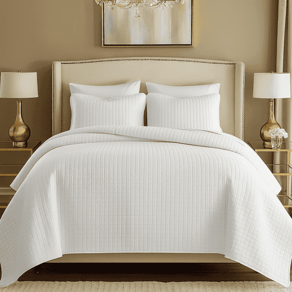 DBOZE Oversized Queen 3 Piece Lightweight Quilt Set Soft Cotton Blend Bedspread with Diamond Embroidery White