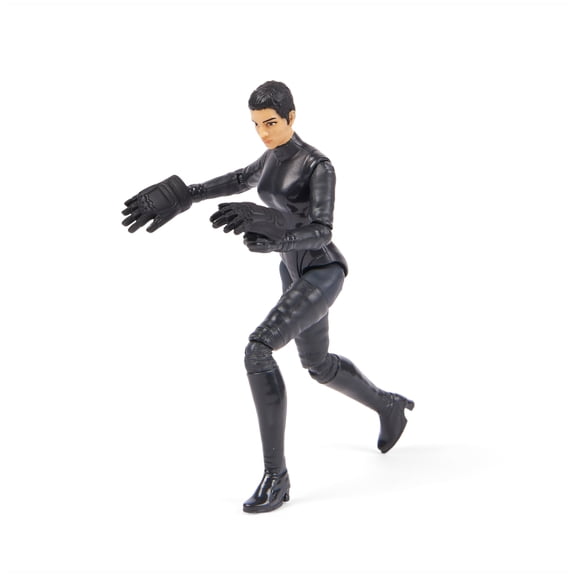 DC Comics 4-inch Selina Kyle Action Figure with 3 Accessories