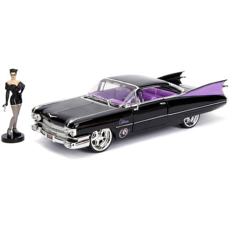 DC Comics Bombshells Catwoman & 1959 Cadillac Die-cast Car, 1:24