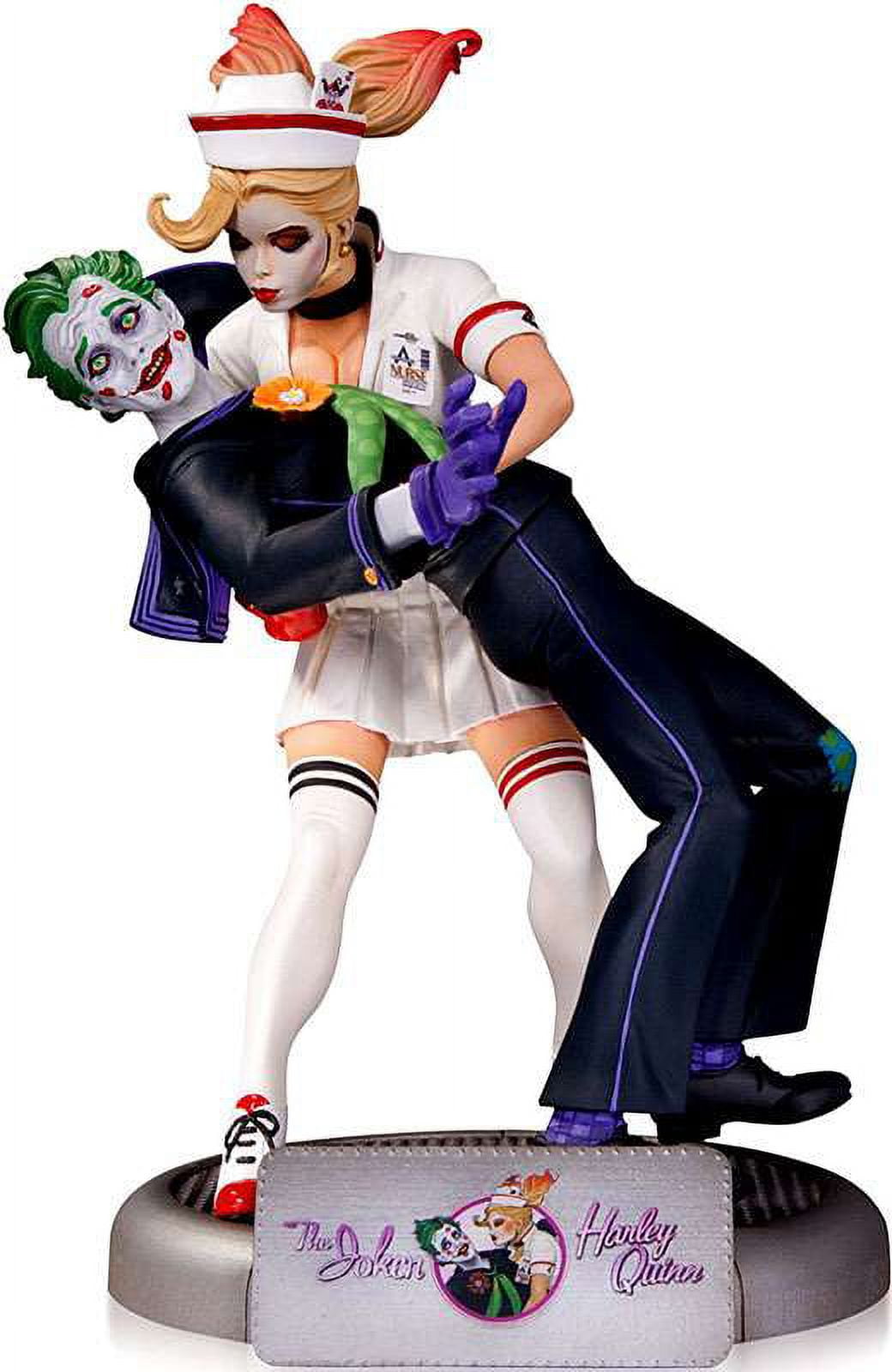 DC Comics Bombshells Harley Quinn Statue [With The Joker