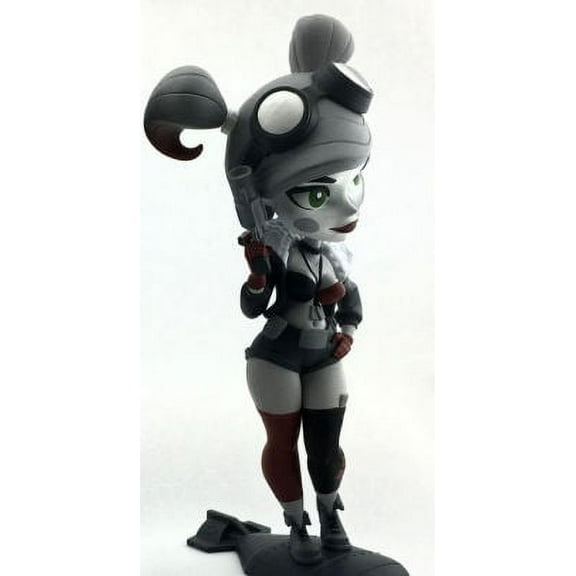 DC Comics Bombshells Harley Quinn Vinyl Figure B & N Exclusive Noir Edition