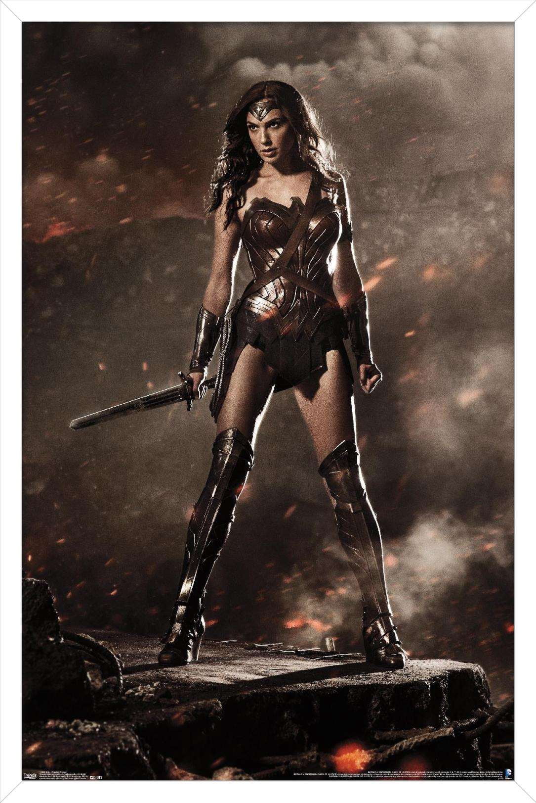DC Comics Movie - Batman v Superman - Wonder Woman Wall Poster, 14.725" x 22.375", Framed