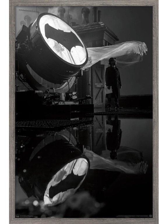 DC Comics Movie - Justice League - The Bat Signal Wall Poster, 22.375" x 34", Framed