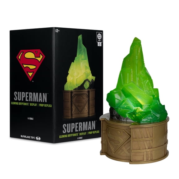 DC Direct Superman Glowing Kryptonite Display Replica Gold Label - McFarlane Toys