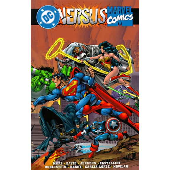 Pre-Owned DC Versus Marvel Comics (Paperback) by Ron Marz, DC Comics, Bob Kahan
