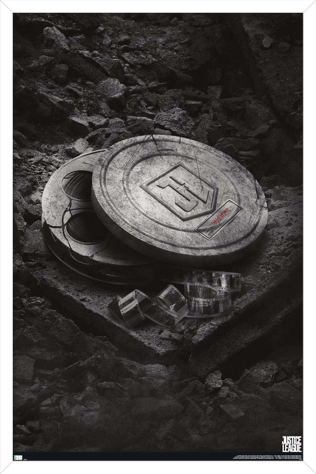 DC Zack Snyder's Justice League - Film Wall Poster, 22.375" x 34", Framed