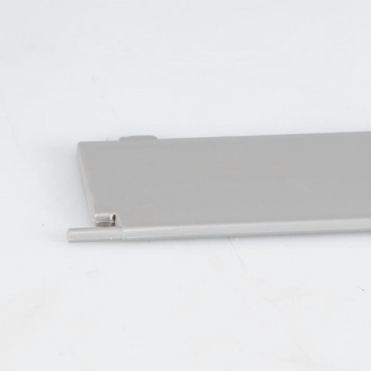 DC63-01140A  Samsung Filter Cover OEM DC63-01140A
