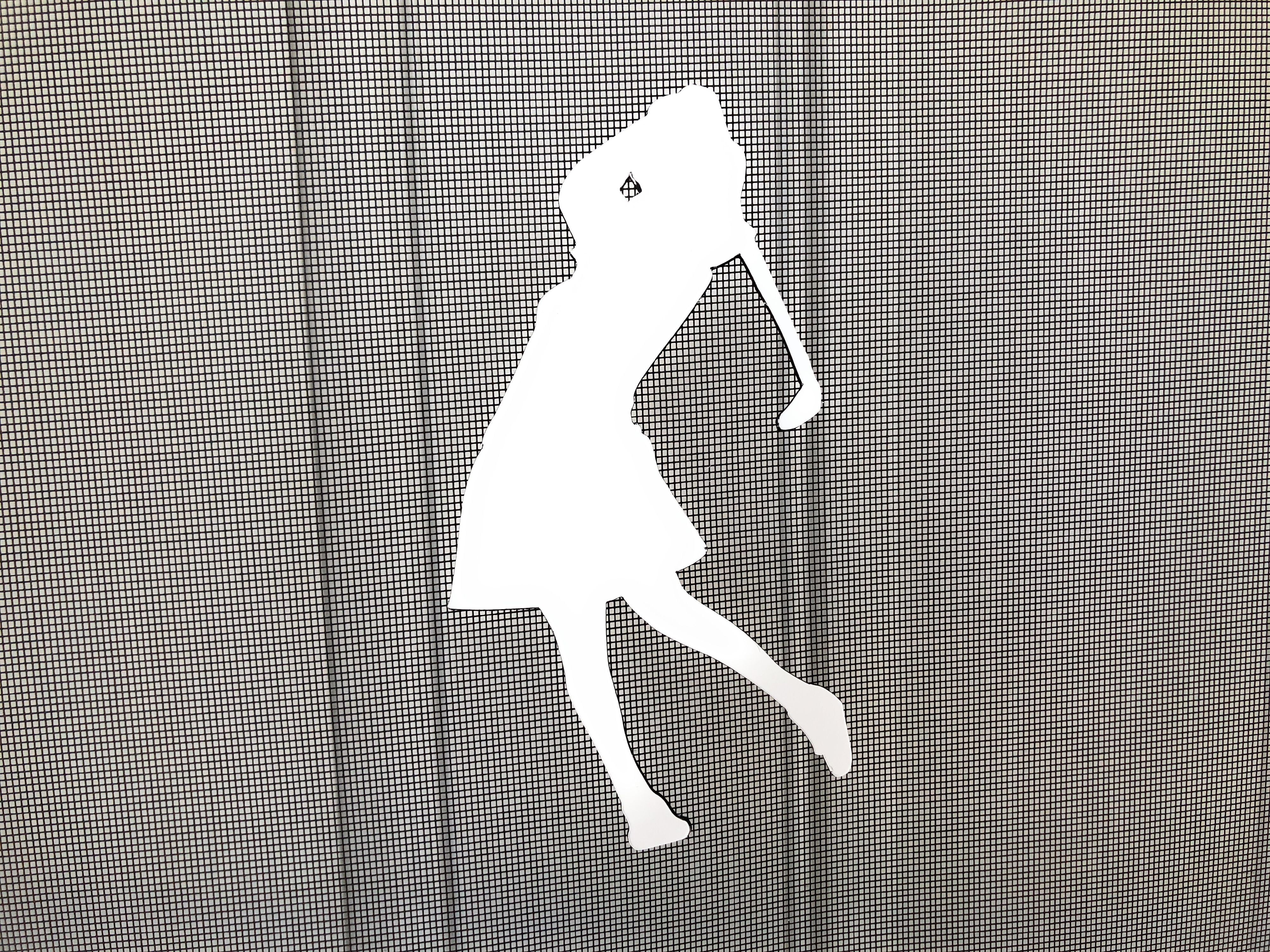 DCentral Woman Golfer Flexible Screen Magnet Dcor; For NON-RETRACTABLE Screens, Multipurpose, Double-Sided, Helps to Stop Walking into screens, Covers small tears in Screens, Size W 4" x L 7"