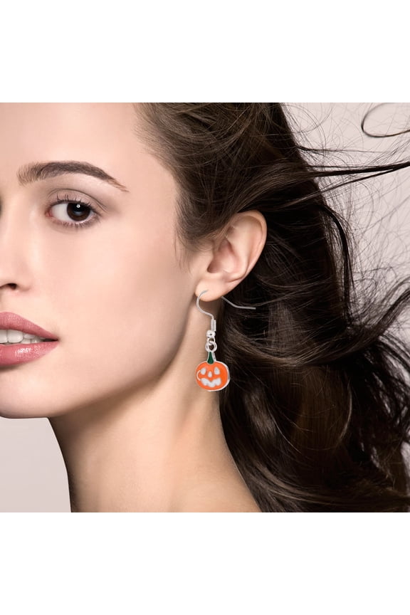 1 Set 4 Pairs of Dangle Accessories for Women Skull Design