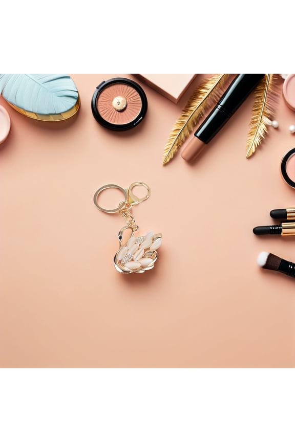 1Pcs Swan Shaped Key Chain Elegant Gift for Friends with Zinc Alloy Design