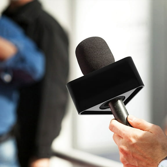 DEEPCRAFF 3Pcs Black Microphone Flag Station Compatible with Wide Range of Microphones for Professional Use