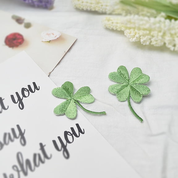 DEEPCRAFF 6Pcs Green Patches Iron On Embroidered Shamrock for Clothing and Crafts