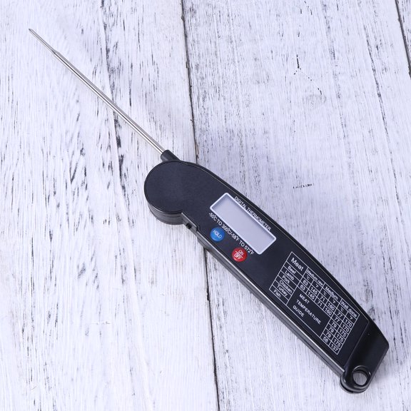 DEEPCRAFF Digital Meat Thermometer for Grill Black Instant Read Function 1Set for Professional Chefs