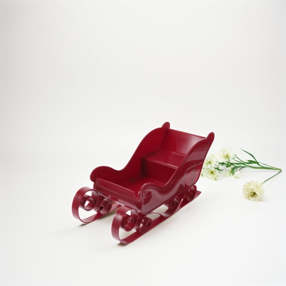 DEEPCRAFF Red Plastic Sleigh Christmas Tree Hanging Decor for Festive Occasions