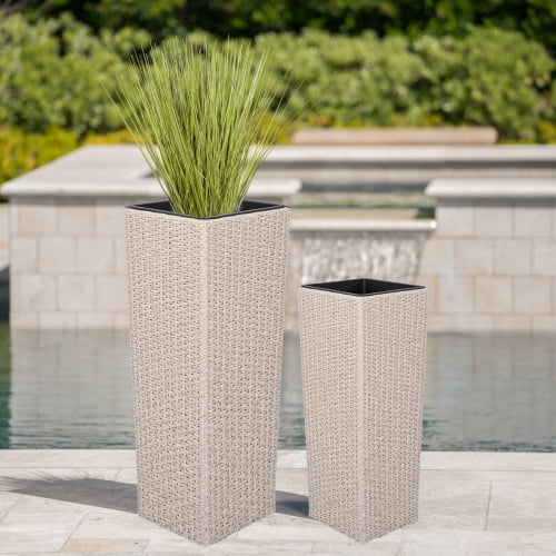 DEGUO Wicker Planters for Outdoor Plants Set of 2, 32“& 24 ” Tall Planter for Front Porch, Patio, Balcony, Indoor Usage - Square Rattan Flower Pots, Beige
