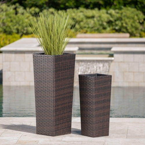 Chak’s Choice Wicker Planters for Outdoor Plants Set of 2, 32“& 24 ” Tall Planter for Front Porch, Patio, Balcony, Indoor Usage - Square Rattan Flower Pots, Brown