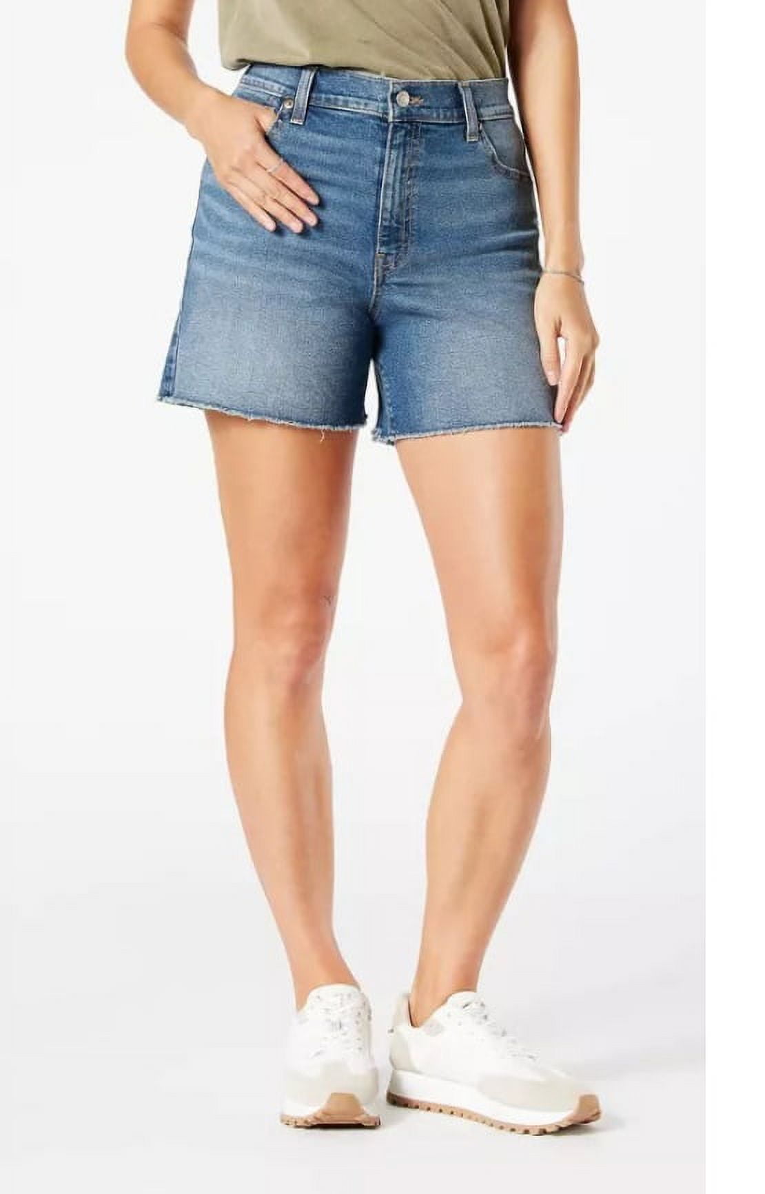 DENIZEN® from Levi's® Women's HighRise 5" Jean Shorts Belle Beach