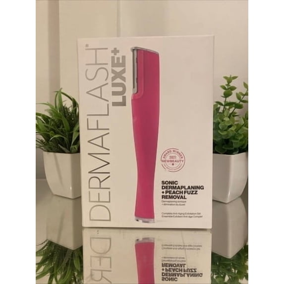 DERMAFLASH Luxe+ Advanced Sonic Dermaplaning & Peach Fuzz Removal Tool for Face with Accessories Included, Pink
