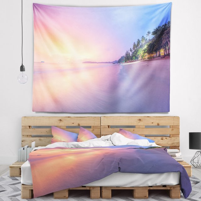DESIGN ART Designart 'Beach with Colorful Sky' Beach Photography Wall