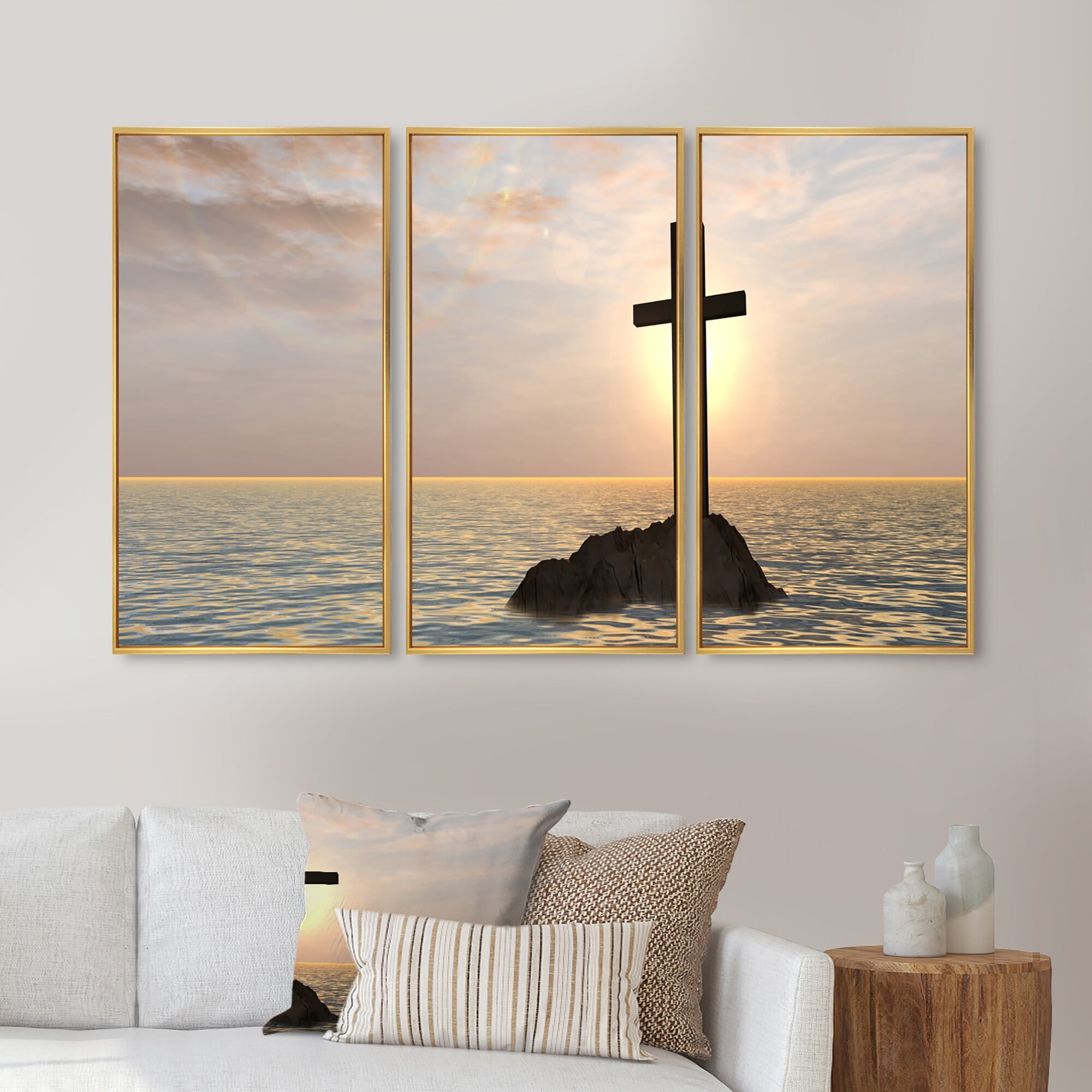 DESIGN ART Designart 'Jesus Christian Cross in Bay View' Religious