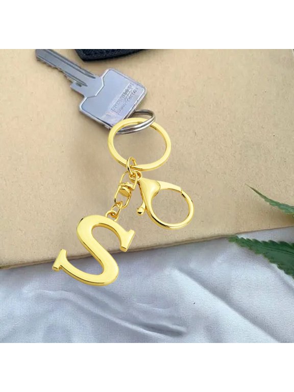 Alphabet Keychain with Gold Letter Pendant Letter A-Z Keychain Initials Keyring Cute Metal Alphabet Keyrings for Keys Bags Wallets Handbags Backpack, Women Gift for Christmas