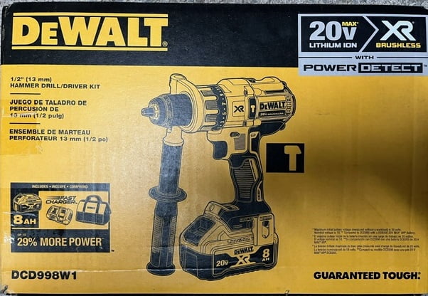 DEWALT 20V MAX XR Li-Ion 1 In. D-Handle Rotary Hammer DCH133 - Tool