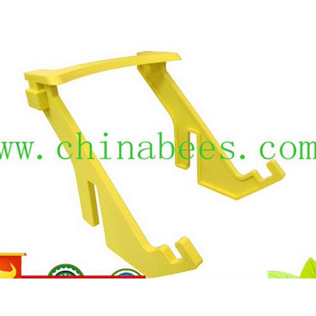 DEWIN Bucket Holder, Bee Honey Holder Plastic Bee Honey Bucket Rack Frame Grip Holder Beekeeping