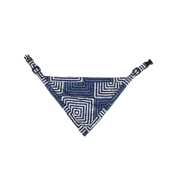DGS Pet Products Unbugz-It Bandana Extra Large Square Blue 16" x 10" x 0.1"
