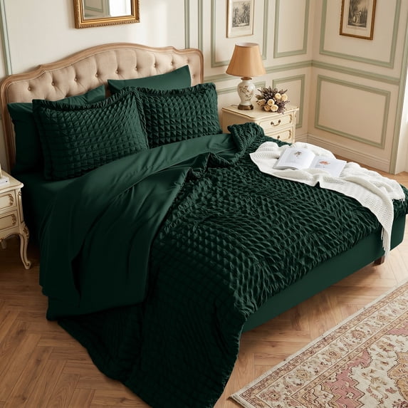 DHOLE Queen Comforter Set 7 Pieces – Seersucker Textured Waffle Weave Bed in a Bag, All-Season Lightweight Microfiber Bedding Sets with Sheets & Pillow Shams, Farmhouse Vintage Decor – Green