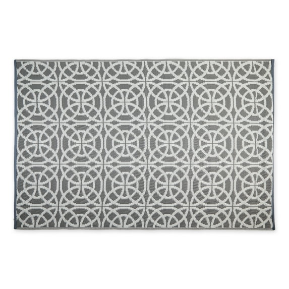DII Gray Infinity Circle Outdoor Rug