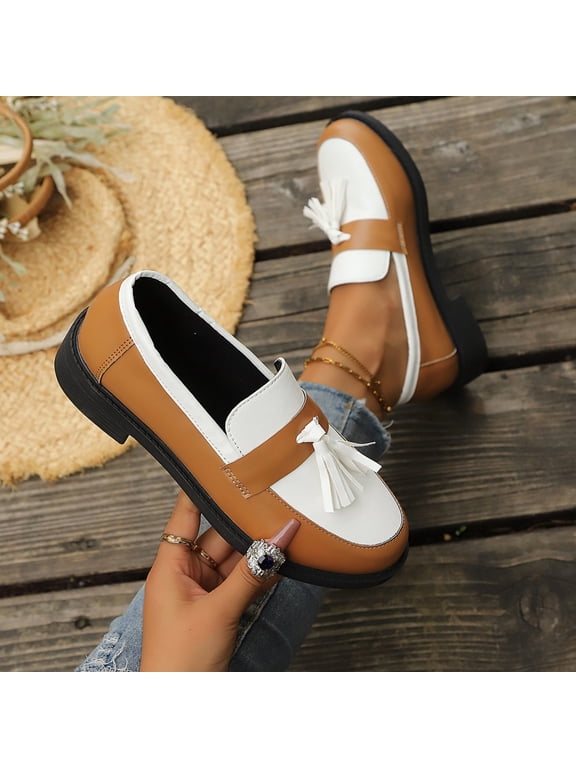 Tassel Loafer Flats For Women Two Tone Black White Smooth Faux Leather Front Tassel Decor Round Toe Low Block Heel Slip On Loafer Shoe Footwear