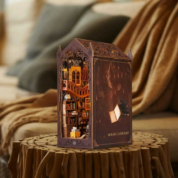 DIY Cabin Mini Bookstore, Wooden Model Toy Decoration, Handcraft Kit with LED Lights, Christmas Gift, Interactive Building Set