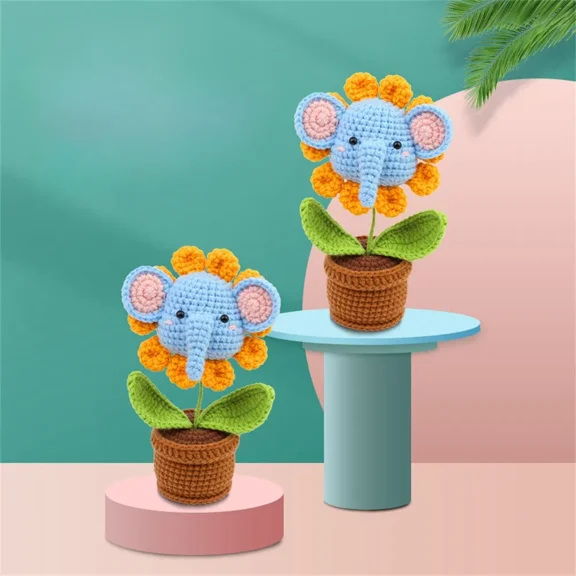 DIY Elephant Ornament Crochet Kit Cartoon Animal-shaoed Design,parent-child Inteactive Knitting,enioy Warm Handmade Moments