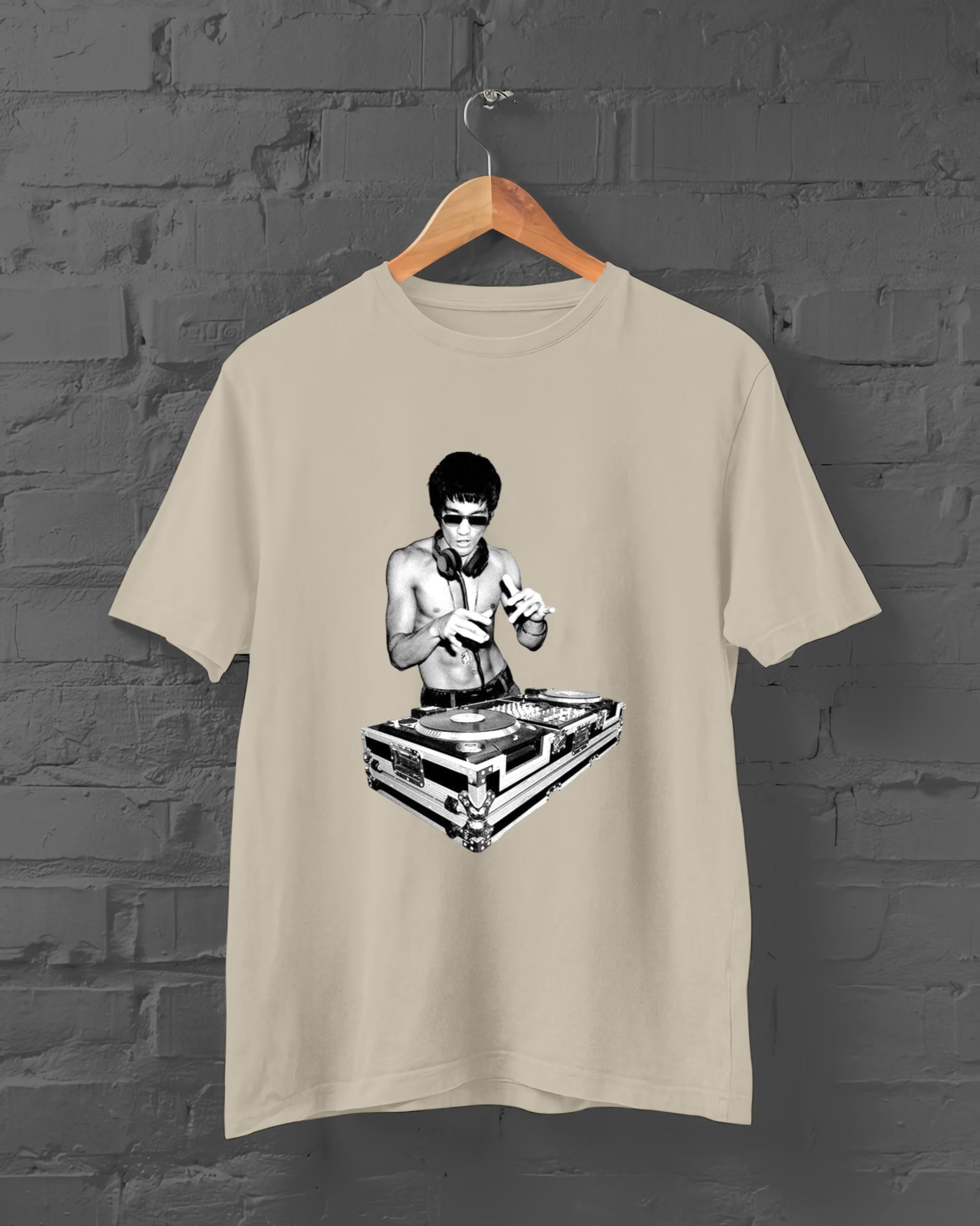 DJ BRUCE LEE T SHIRT TONY STARK POSTER UNISEX COOL FUNNY TEE RETRO CLASSIC GIFT NEW INSTOCK