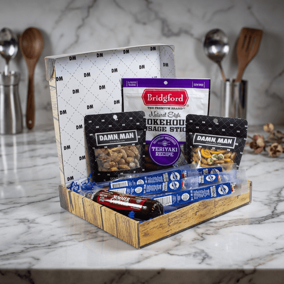 Damn Man Deluxe Beef & Brews Snack Box - 12 Pc Gourmet Gift - Meat Stick & Nuts