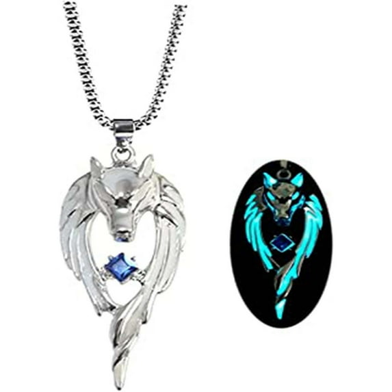 DMDUOU Glowing Wolf Pendant Necklace for Men, Retro Hip-hop Luminous Wolf Jewelry, Street Trendy Luminous Wolf Head Pendant, Cool Green Glowing Wolf Necklace for Parties. Blue