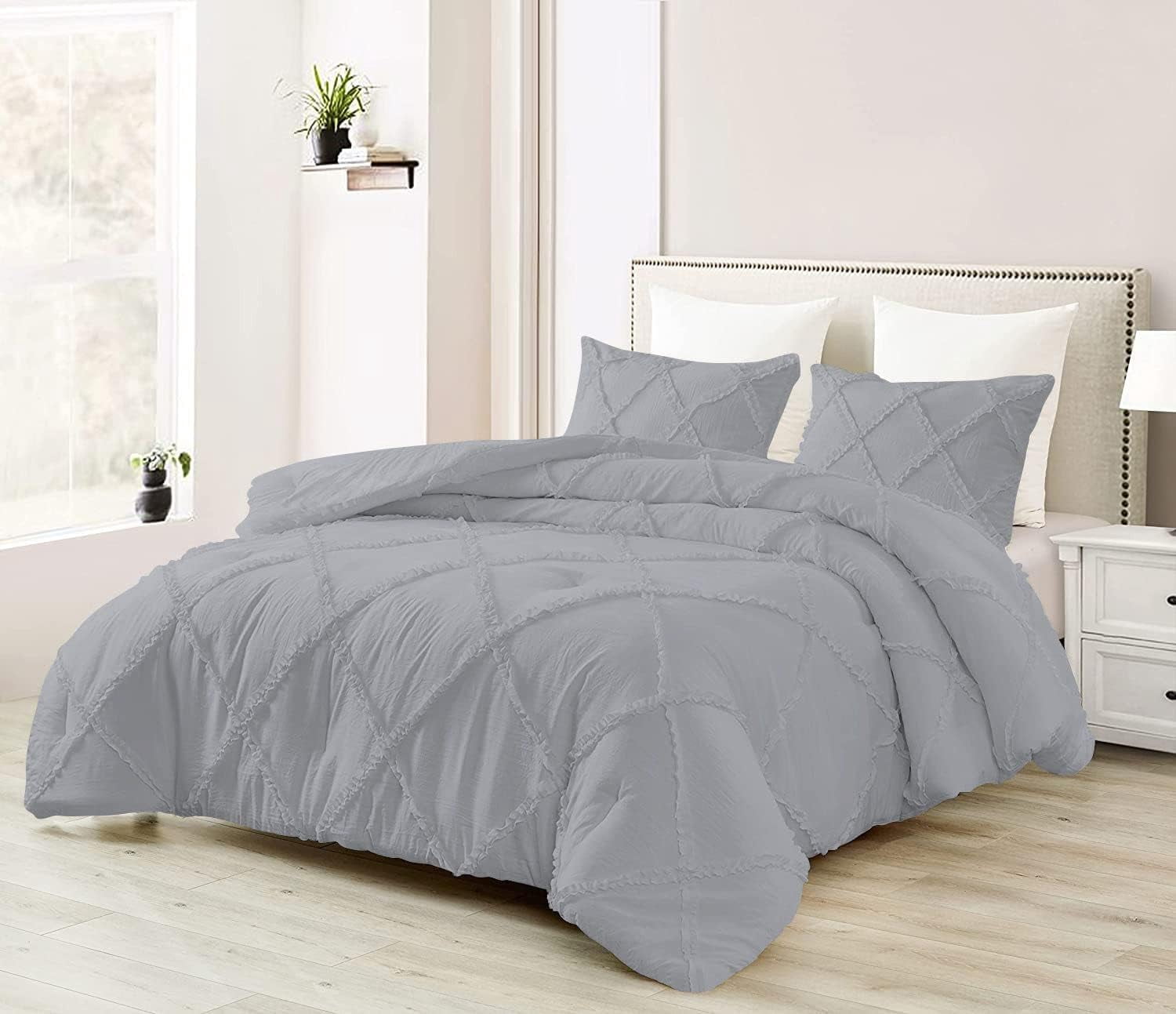 DNG Creations 1 Piece Diamond Ruffle Comforter 100% Egyptian Cotton, 800TC - Solid Silver Colour - Super Soft 550 GSM All Season ( Full/Queen - Size )