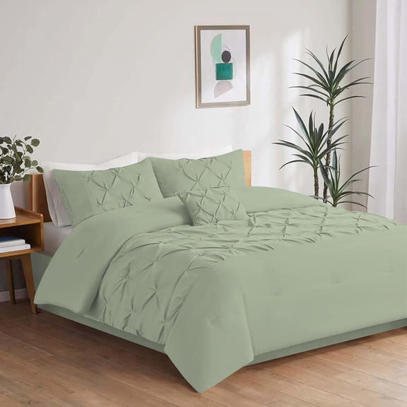 DNG Creations 1 Piece Luxurious Half Pinch Pleated Comforter Long Lasting 100% Egyptian Cotton, 800 TC 550 GSM All Season ( Twin/Twin XL Size ) Solid Light Sage Colour