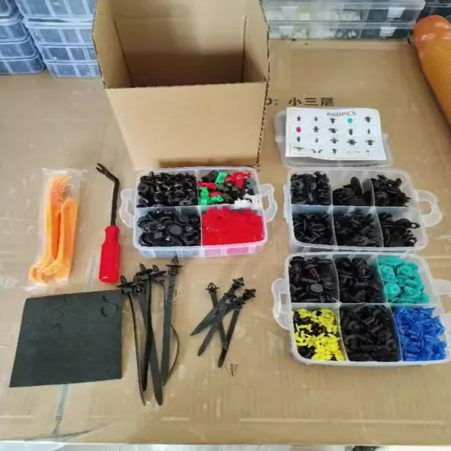 DNGDNG Auto Push Fixing Clip Fastener Kit Nylon Bumper Fender Cable