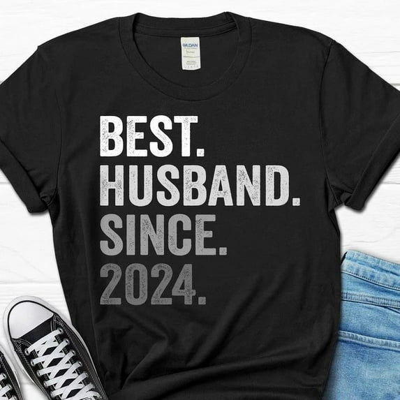 DOPASHIRT 1St Wedding Anniversary Gift For Men, Best Husband Since 2024 Shirt, 1 Year Unisex S-5XL Hot Trending Shirt, Vintage Birthday Gift