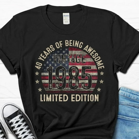 DOPASHIRT 40 Year Birthday Men'S Gift, 1985 Funny Shirt For Men, 40Th Birthday Gifts Unisex S-5XL Hot Trending Shirt, Vintage Birthday Gift