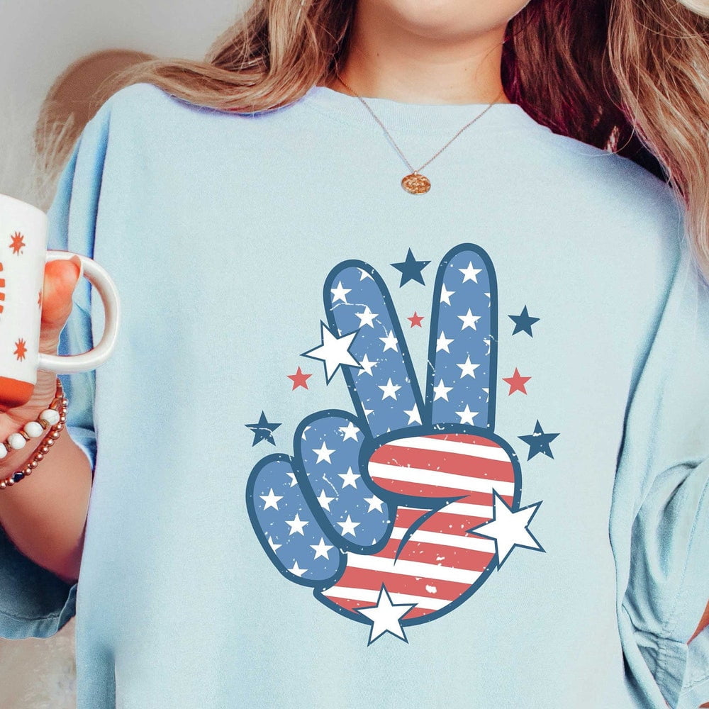 4th of July Shirt USA American Flag Peace Sign Hand Kids