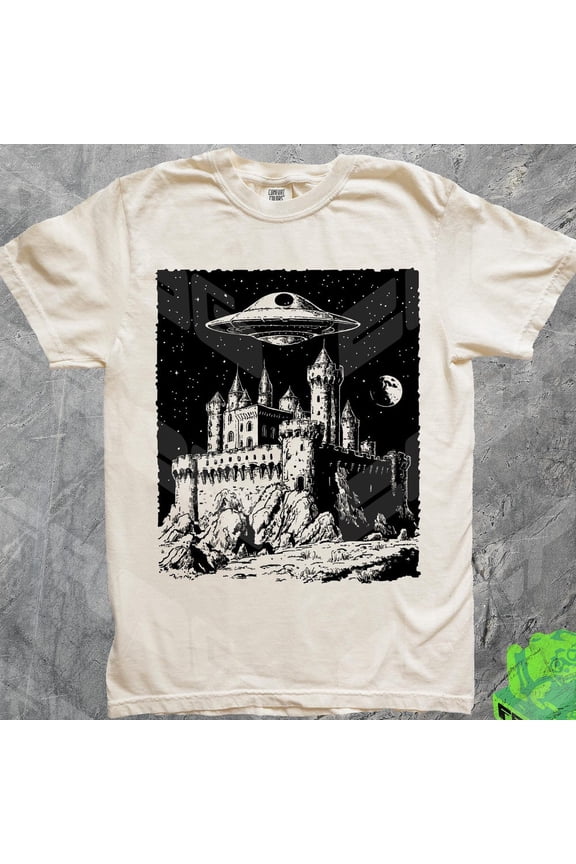 Ufo Castle Vintage Graphic T-Shirt, Retro 90S Tee, Cottagecore, Fairycore, Sp00Ky, Medieval, Screeprint Shirt, Funny Gift Unisex S-5XL Hot Trending Shirt, Vintage Birthday Gift